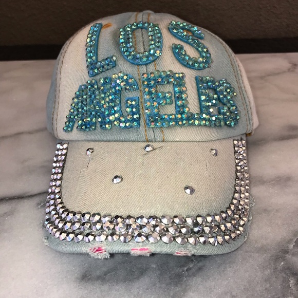 Accessories - 🌴NWT BLING 💎 LOS ANGELES. distressed denim cap